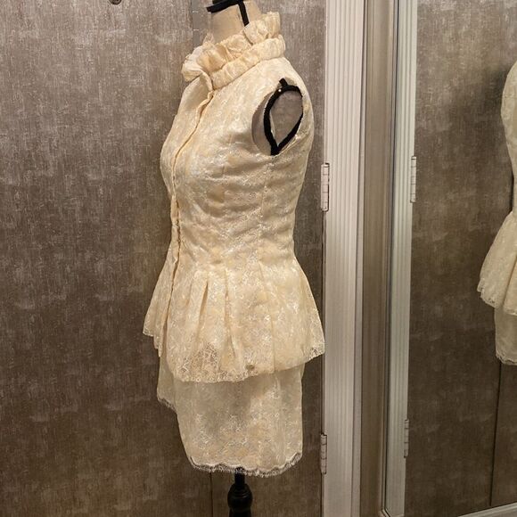 Chanel shorts set size 36( S), RARE! 2014 - Picture 10 of 17